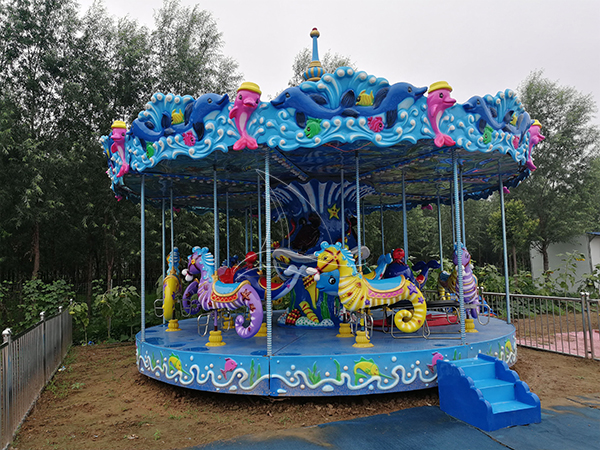 How to ride amusement equipment safely?
