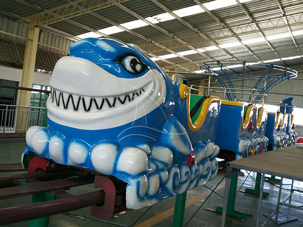 New Design Shark Roller Coaster