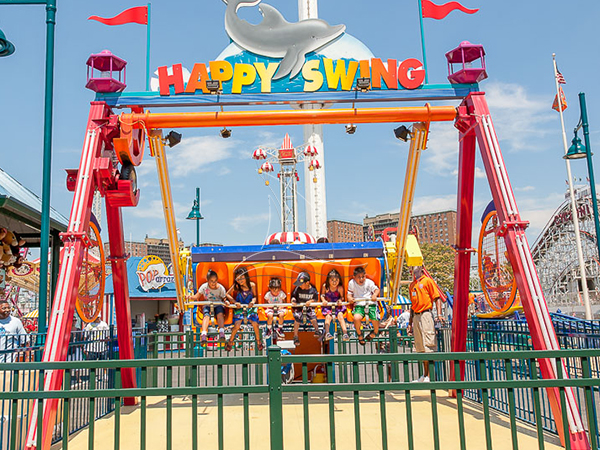 Happy Swing Ride