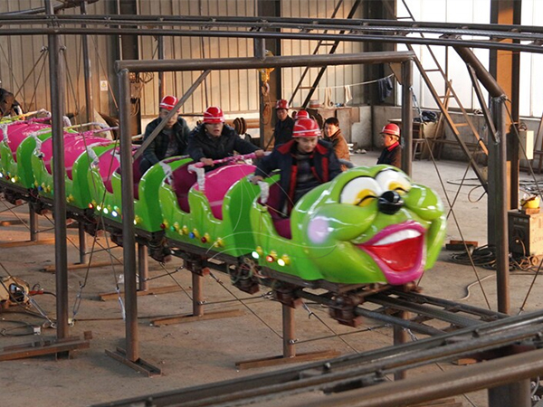 The Safety Problem Of Wacky Worm Roller Coaster Can Not Be Ignored