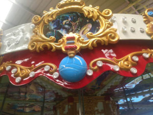 Amusement park carousel horse rides (1)